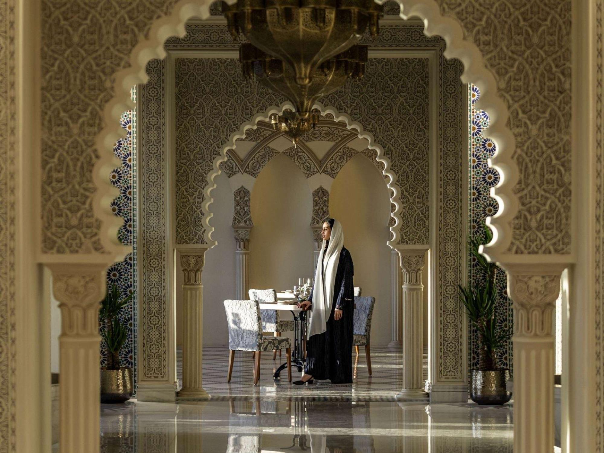 Movenpick Hotel And Residences ริยาดห์ ภายนอก รูปภาพ The Palace Downtown lobby